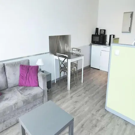 Studio For 2 People Appartamento